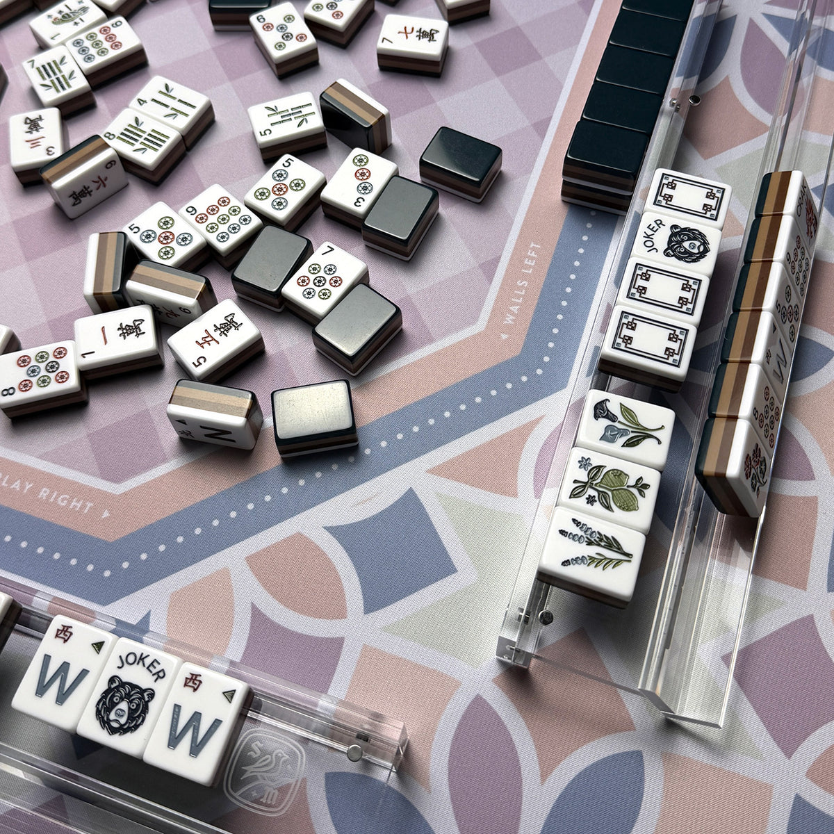 Cara Dusk Mahjong Mat